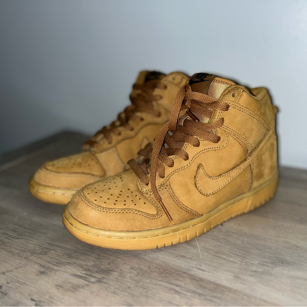 Nike dunk high flax *** NO SOLES **** 5.5Y